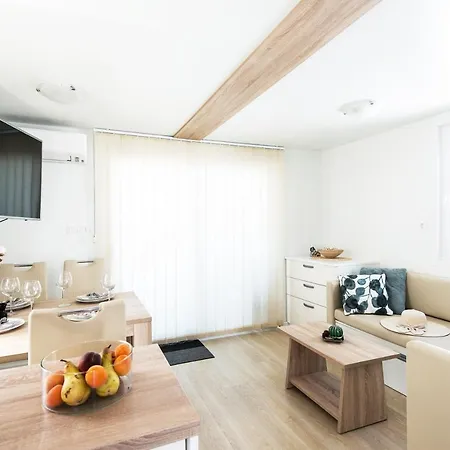 Marina Luxury Houseboat Olive Ferienhaus Portorož